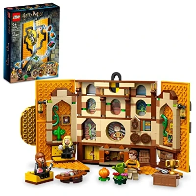 Image de LEGO Harry Potter Bannière de Maison Poufsouffle 76412 Château Poudlard Salle Commune Décoration Murale Ensemble Construction avec 3 Figurines et Mandragore Jouet collection Idée