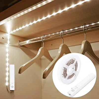 Image de Bande lumineuse OriFiil à détecteur de mouvement pour armoire, cuisine, escaliers, garde manger, éclairage intérieur sous lit Blanc froid 6000 K Marche/arrêt automatique Alimentation par piles