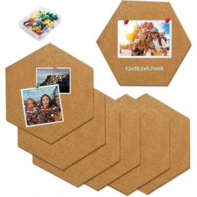 Image de KBNIAN 8 Pièces Panneau de Liège Hexagonal 20*17.5*0.6cm Tableau en Autocollant d&#039;Affichage Auto adhésif Plaque Mural avec 50 PCS Punaises pour Accrocher des Photos, Décoration