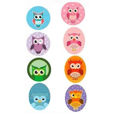 Image de 8 genouillères d&#039;enfants sérigraphiées à repasser sur les vêtements. Applications thermoadhésives pour la réparation et décoration de pantalons, vestes, pulls, sacs dos, etc. (Hiboux)