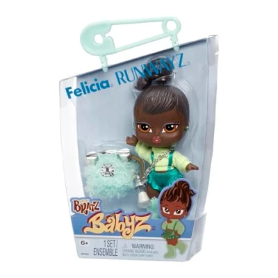 Image de Bratz Babyz Runwayz Poupée Felicia 1 Mannequin à Collectionner avec une Tenue Élégante, Petite Mignonne un Collier Porte Clés Jouet Pour Enfants De 6 Ans et Plus