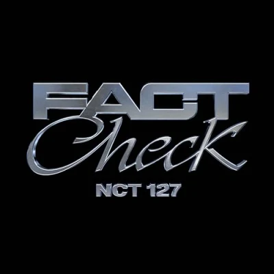 Image de The 5th Album &#039;Fact Check&#039; Storage version [Coffret CD inclus livre photo et goodies]