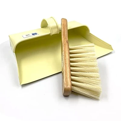 Image de Ensemble pelle et balayette en métal 2 1 robuste traditionnelle avec capuche, couleur crème élégante brosse douce pour le nettoyage