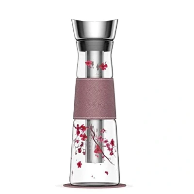 Image de Eigenart Eve Cherry Blossom 31000 Carafe en verre avec couvercle, passoire, manchette cuir synthétique végétalien et soucoupe, sans BPA, 1,25 l