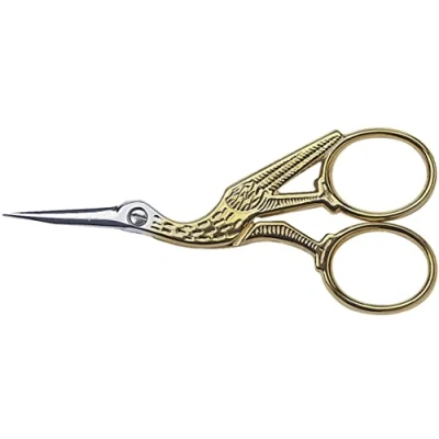 Image de Victorinox Ciseaux de Broderie en Forme Cigogneau, Plaqué Or, Forgé, Longueur Totale 12 Cm