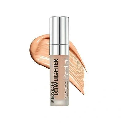 Image de Rodial Peach Lowlighter 5,5 ml Correcteur de Couleur Liquide Soyeux et Non Scintillant Formule Hydratante à l&#039;Acide Hyaluronique, Vitamine E Caféine Rehausseur Teint Chauffant