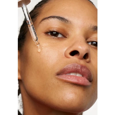 Image de Collistar Vitamin C + Alphaarbutin Drops Brightening &amp; Antioxidant Sérum, Femme, Taille: 30 ml,