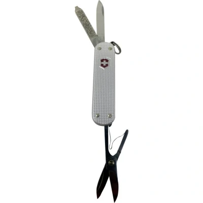 Image de Victorinox Classic Alox, Mini Couteau de Poche Suisse, Léger, Multitool, 5 Fonctions, Ciseaux, Lime à Ongles, Argent