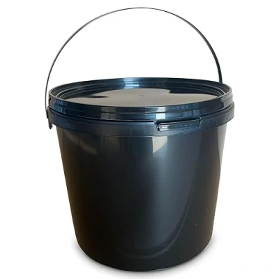 Image de MARMOS PLAST Lot de 20 seaux 10 litres en plastique noir avec couvercle Convient à un usage alimentaire Seau lait empilable miel Pour farine eau