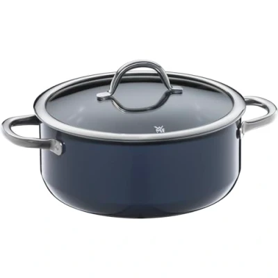 Image de WMF Fusiontec Inspire Grande casserole à induction avec couvercle en verre et céramique high tech résistante aux rayures, non revêtue, bleu foncé, 24 cm, fabriquée Allemagne