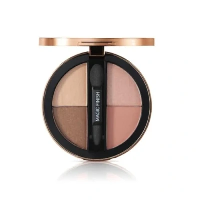 Image de M. Asam MAGIC FINISH SATIN Palette de fards à paupières No. 3 (4 x 2,25 g) 4 l&#039;acide hyaluronique, couleurs or blanc, rosé, nude et noisette doré, étui avec applicateur miroir