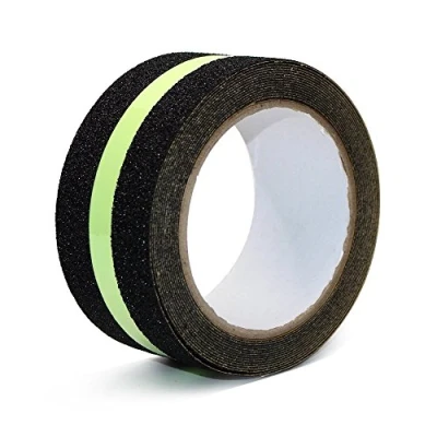 Image de Ruban ADHESIF ANTIDERAPANT 50 mm x 5 m Noir avec Bande Fluo INTERHOME©