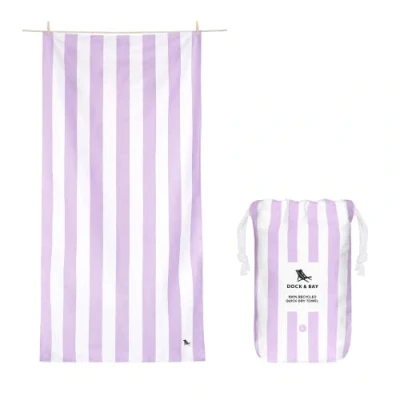Image de Dock &amp; Bay Serviette de Plage Sechage Rapide, sans Sable Compacte, Legere 100% Recyclee Contient Un Sac Cabana Light Lombok Lilac Large (160x90cm, 63x35)