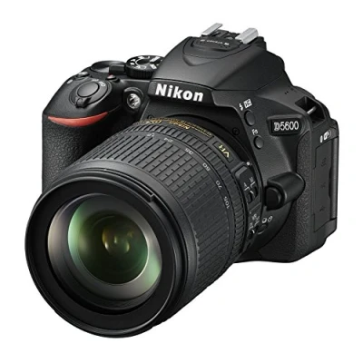 Image de Nikon D5600 + 18 105 VR Kit de Reflex numérique 24,2 Mpix Noir