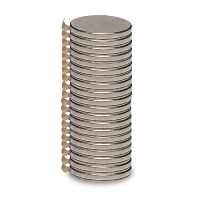 Image de MAUL Aimant Néodyme Pastille, Lot de 20 Aimants Ronds Autoadhésifs Très Puissants à Usage Multiple, au design Moderne et Élégant, 10 x 1 mm, Charge Jusqu&#039;à 0, 5 kg, Argent