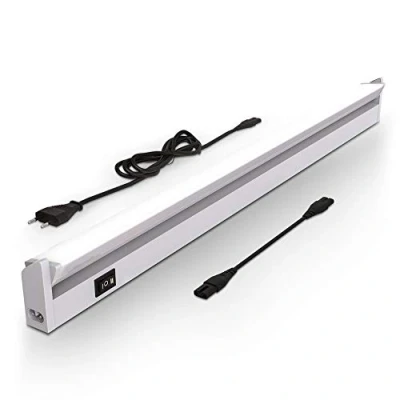 Image de B.K.Licht Réglette LED orientable pour cuisine, plan de travail ou atelier, Longueur 55cm, Platine 8W intégrée, 450Lm, lumière chaude froide réglable (2700/4000K), argent