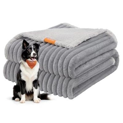 Image de Feandrea Tapis Chien Imperméable, Taille XL, 152 x 127 cm, pour Chiens de Moyenne et Grande Tailles, Conception Réversible, Housse Canapé, Lavable, Gris Tourterelle Clair PPB036G01