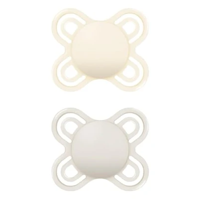 Image de MAM Perfect Start S188 Tétine en silicone SkinSoftTM ultra douce, extra fine et flexible, pour bébés de 0 à 2 mois, neutre (2 unités), avec boîte autostérilisable, le design peut varier