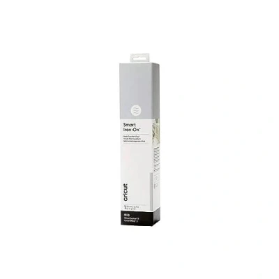 Image de Cricut Smart Iron on Argent 2,7 m (9ft) Vinyle de transfert chaleur (HTV) Pour une utilisation Explore 3 et Maker