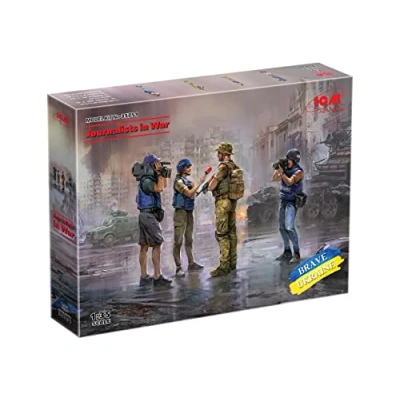 Image de ICM Journalists in Warmaquette Figurine War 35751 1/35ème Maquette Char Promo Miniature