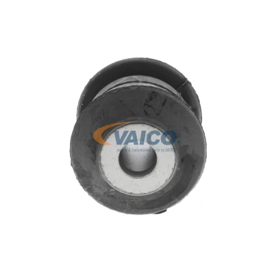 Image de VAICO V10 1447 Silent Bloc De Triangle Qualité originale Essieu avant barre oscillant transversal VOLKSWAGEN: Touran II, Passat B6 Berline