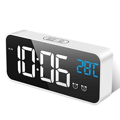 Image de MOSUO Réveil Numérique, Horloge Digitale Matin Miroir LED Grand Ecran Aver Température/Snooze/ 2 Alarme, Luminosité et Son Réglable, Activation Sonore, USB Charge Clock pour Maison Bureau,Blanc