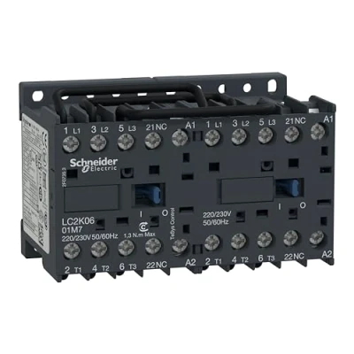 Image de Schneider Electric TeSys LC2K contacteur inverseur 3P AC 3 440V 6A bobine 24Vca LC2K0601B7