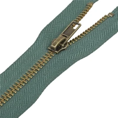 Image de Fermeture en métal séparable n5 vert sapin Taille 70cm