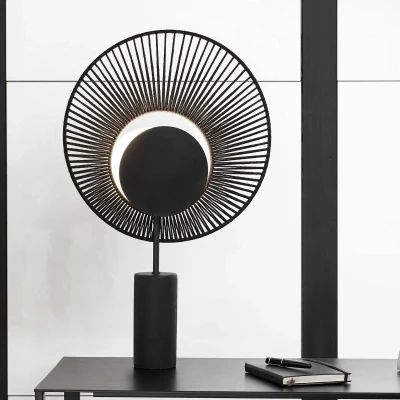Image de Forestier Oyster lampe à poser de designer, noire