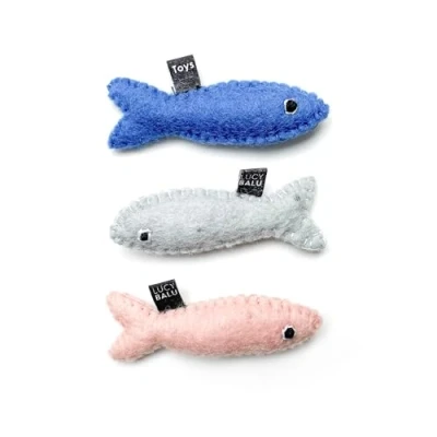 Image de LucyBalu® Lot de 3 Jouets pour chat en forme poisson Jouet Feutre interactif Jeu chats d&#039;intérieur laine naturelle écodurable Juste &amp; équitable