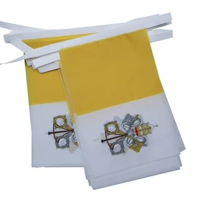 Image de AZ FLAG Guirlande Drapeau Vatican 6 Mètres avec 20 Fanions De 21x14 cm Petits Drapeaux 100% Polyester 60g