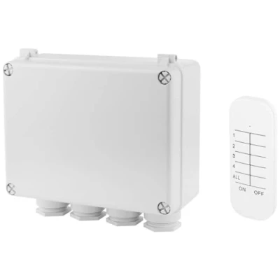 Image de Smartwares Kit domotique sans fil pour appareils extérieurs Plug &amp; Connect Boîtier et télécommande 3 canaux SH4 99652 Blanc