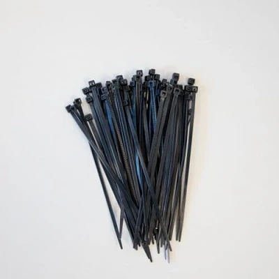 Image de Schneider Electric Thorsman Lot de 100 serre câbles en polyamide 150 x 3,6 mm, couleur noir, différentes tailles, bords arrondis lisses, super durables, autobloquants pour la gestion des