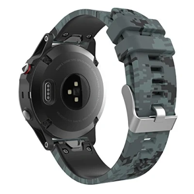 Image de Moko 22mm Bracelet Compatible avec Garmin Fenix 5/5 Plus/Fenix 6/6 Pro/Forerunner 935/945/Approach S60/S62/Quatix 5/Garmin Instinct, Quick Fit Bande de Remplacement en Silicone Camouflage Numérique
