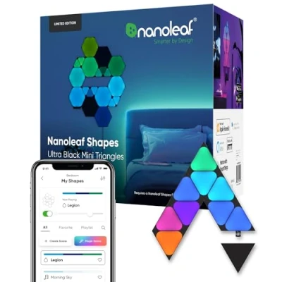 Image de Nanoleaf Shapes Ultra Black Mini Triangle Pack d&#039;Extension, 10 Panneaux Lumineux Additionnels Appliques Murales Intérieur Modulaires Connectées LED RGBW Wi Fi, Compatible Alexa, pour Salon ou Gaming