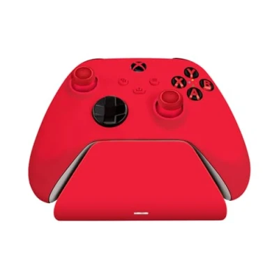 Image de Razer Universal Quick Charging Stand (Pulse Red) pour Manettes de Xbox (Charge Rapide, Contact Magnétique, Compatibilité Universelle, Navigation à Une Main) Rouge