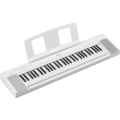 Image de Yamaha Piaggero NP 15 Clavier numérique avec 61 touches et voix instrumentales, léger portable
