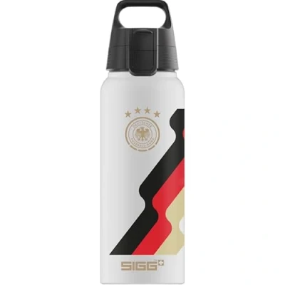 Image de SIGG Gourde en aluminium WMB Pathfinder DFB Team Certifiée climatiquement neutre Convient pour les boissons gazeuses Anti fuite Légère comme une plume Sans BPA Blanc avec impression