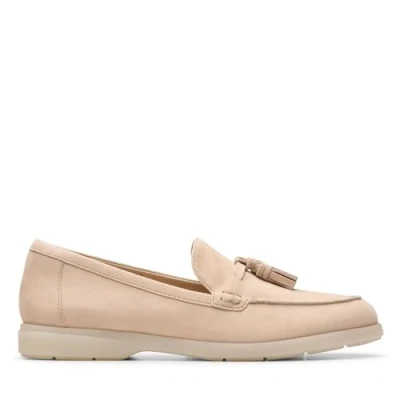Image de Clarks Femme Narini Edge Mocassin, Sand Suede, 40 EU