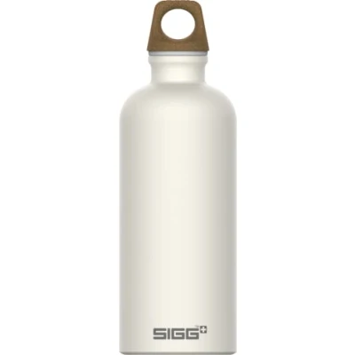 Image de SIGG Gourde Aluminium Traveller MyPlanet Certifiée Neutre En CO2 Convient Aux Boissons Gazeuses Étanche &amp; Légère Sans BPA 0,6L / 1L
