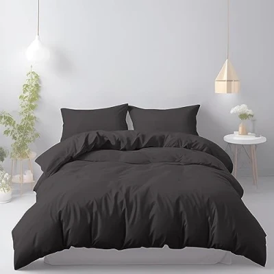 Image de LivinEase Housse de Couette 240x220 cm avec 2 taies d&#039;oreiller 65x65 Parure lit 220 x 240 Parures en Microfibre brossée Douce Noir