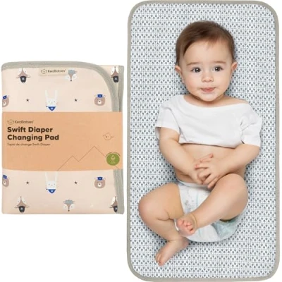 Image de Portable Coussin À Langer Étanche Pliable Bébé Matelas Tapis De Voyage Léger, Petit Léger Pour Changeur Lavable En Machine (Wild Patrol)