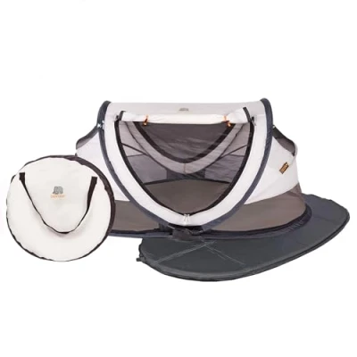 Image de Deryan Lit de Voyage pour Petits Enfants avec Matelas la Naissance Jusqu&#039;à 2,5 Ans Tente Bébé Pop Up Montée en 2 Minutes Moustiquaire et Sac Inclus 136x84x62cm (Crème)