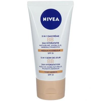 Image de Nivea Essentials BB Soin de Jour 5 en 1 Teint Medium Spf15