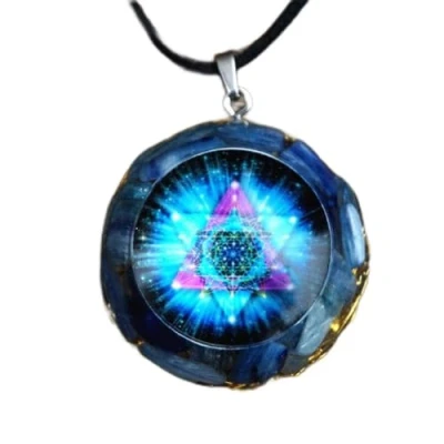 Image de JINGERL Pendentif orgone à la Main en Pierre de Cristal Naturel Kyanite Emf Bijoux Protection
