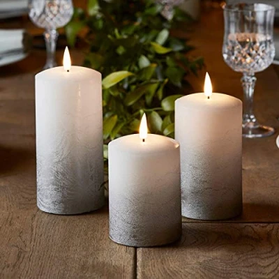 Image de Lights4fun Lot de 3 Bougies Piliers TruGlow® Effet Ombré Argenté à LED Blanc Chaud