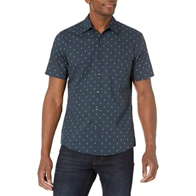 Image de Amazon Essentials Chemise Imprimée à Manches Courtes Coupe Ajustée Homme, Bleu Marine Blanc Imprimé Ancres, M