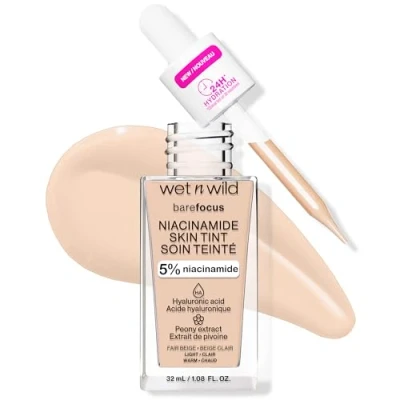 Image de Wet n Wild Bare Focus Niacinamide Skin Tint, Fond de Teint Léger avec Formule Modulable, Enrichi en Acide Hyaluronique et Vitamine E pour un Look Radieux, Fair Beige
