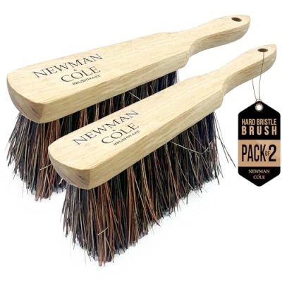 Image de Newman and Cole brosses à main en bois naturel Choisissez entre une brosse poils durs rigides ou douce avec naturels synthétiques (2 Natural Bassine)