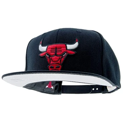 Image de Mitchell &amp; Ness NBA/HWC Wool Solid Snapback Chicago Bulls, Noir